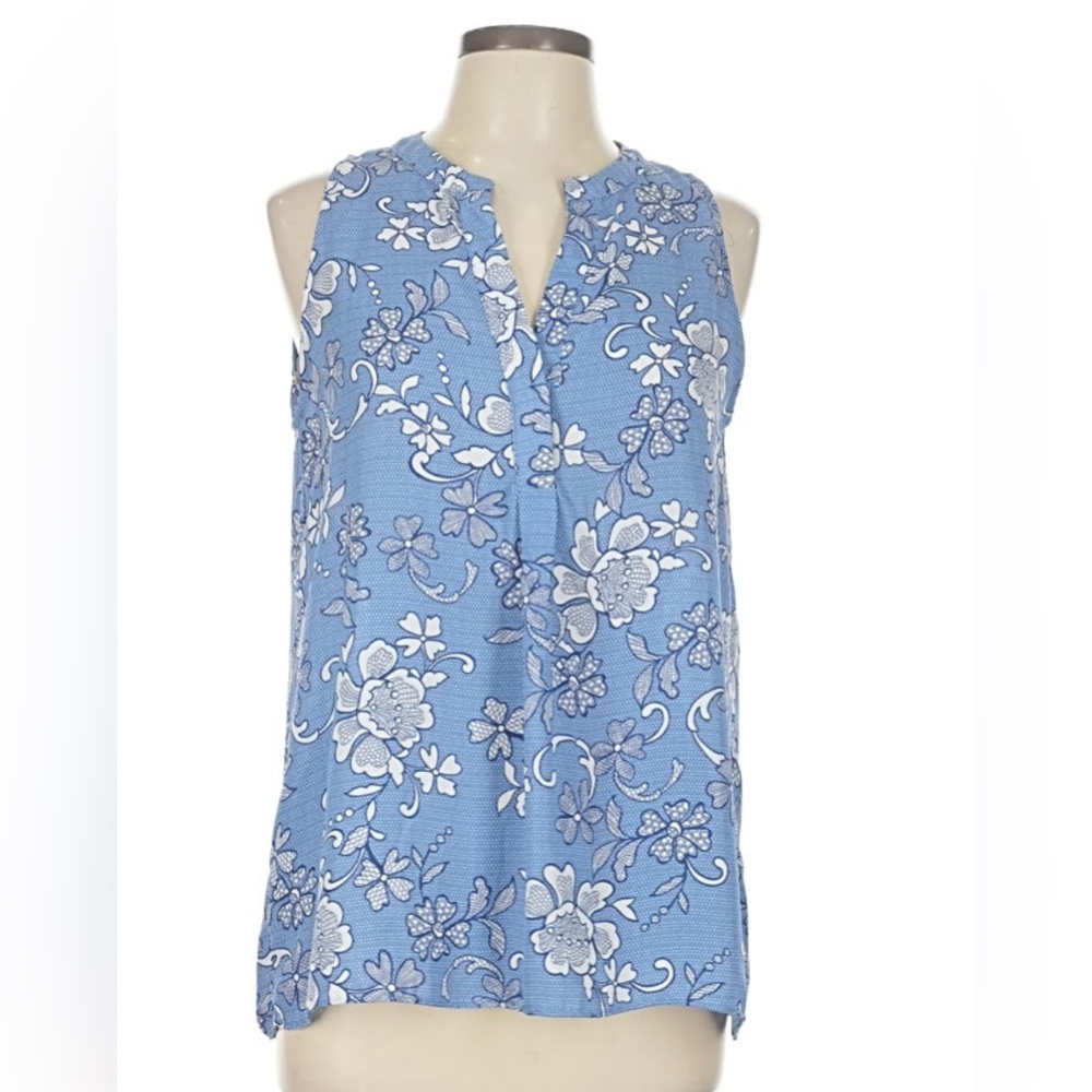 Emma & Olivia Blue Floral Sleeveless Blouse – Size S